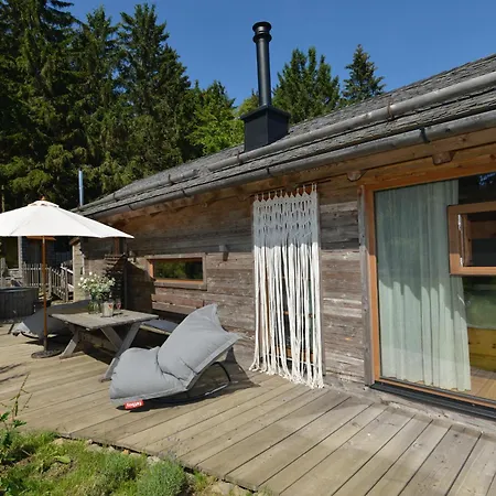 Bergchalets Taufsteinhuette